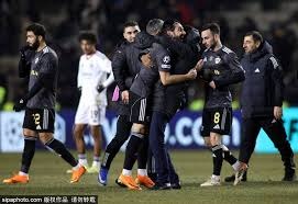 高效发挥！亚历山大半场6中5拿到17分3篮板3助攻