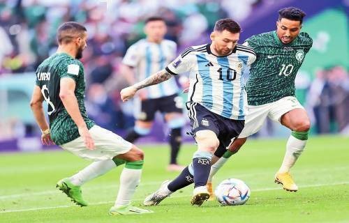 全国短道速滑冠军赛在呼和浩特开赛