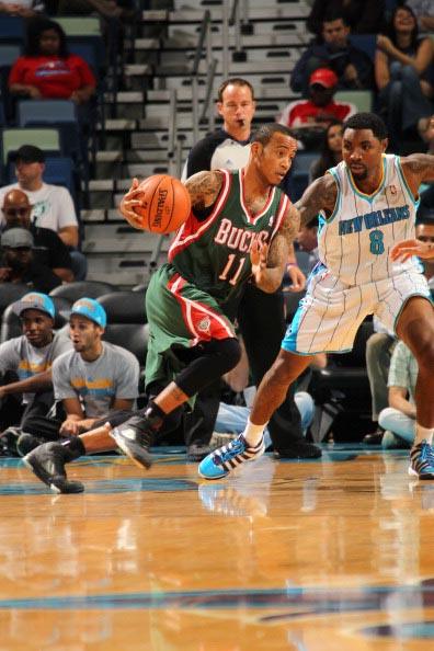 市场调整在 市场调整在