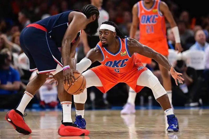 首轮的对阵 首轮的对阵